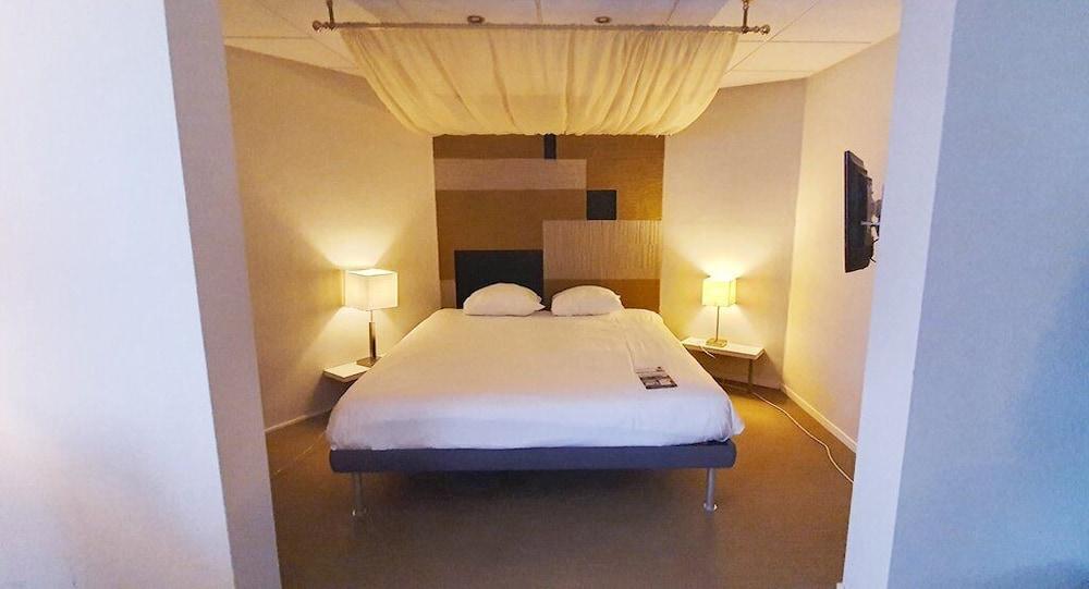 卡尔顿弗莱彻餐厅酒店 纳尔德韦克 外观 照片